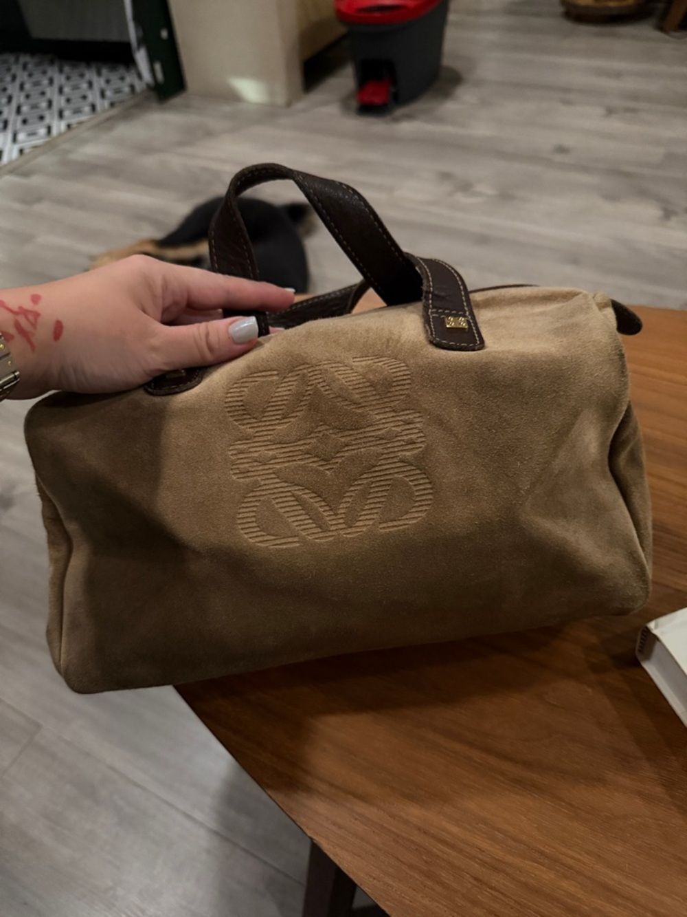 Loewe Tan Suede Boston with Brown Leather Handles - Picture 4 of 7